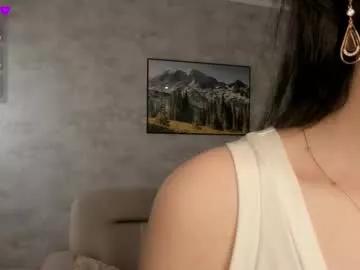 littledream_girl on Chaturbate 