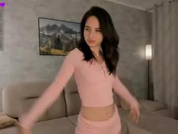 littledream_girl on Chaturbate 