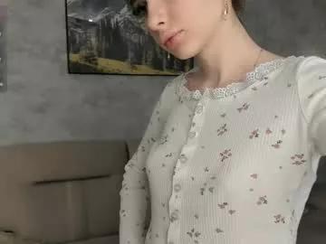 littledream_girl on Chaturbate 