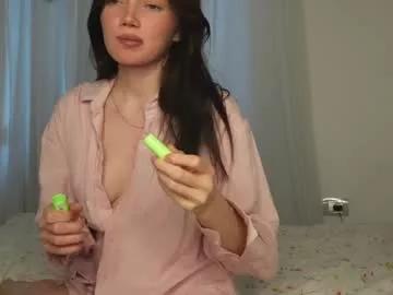 love_machine_ on Chaturbate
