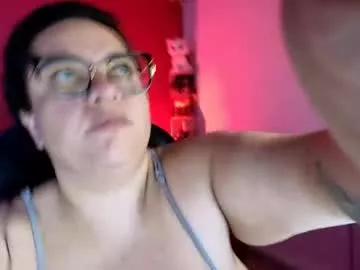 lulubigtitts on Chaturbate 