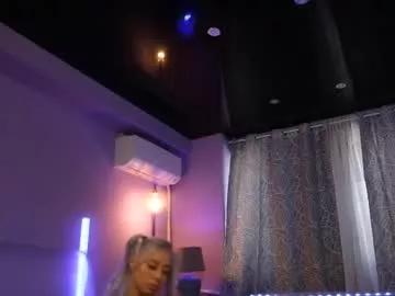 Freechat mandypeas on Chaturbate