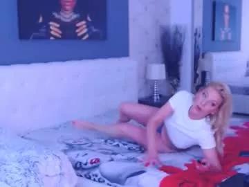 Freechat marimais on Chaturbate