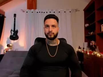 Freechat max_dic1 on Chaturbate