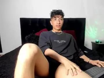 Freechat mhatias_ on Chaturbate