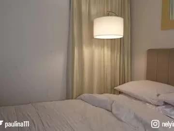 Freechat mia_paulina on Chaturbate