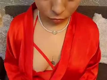 Freechat mia_roux13 on Chaturbate