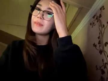 migdaliafenlon — GOAL: show my outfit [44 tokens remaining] Welcome to my room! #new #shy #18 #skinny #asian