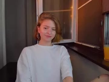 Away mollydangerous on Chaturbate