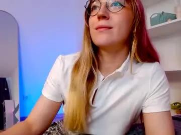 mrs_squirtling — GOAL: Masturbate unti squirt [717 tokens left] #puffynipples #bignipples #squirt #muscle #smalltits