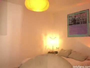 n_o_v_a on Chaturbate 