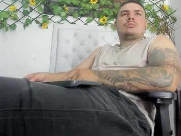 narciso_kh — GOAL: sexy streeptease 520 [975 tokens remaining] Welcome to my room #chubby #lovense #smoker #nipples #bigballs