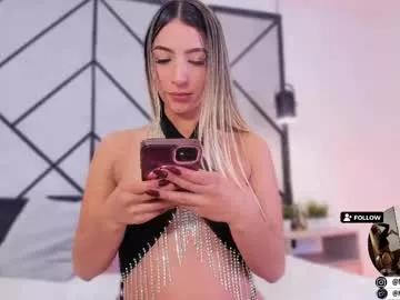 Freechat natasha_smith09 on Chaturbate