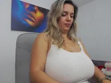 natashaboobs on Chaturbate 