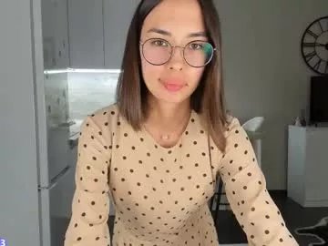 nilliluv on Chaturbate 