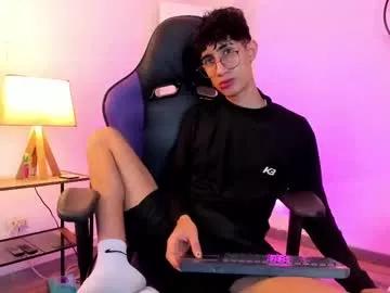 Freechat novawheeler on Chaturbate
