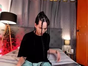 Freechat novaybrian on Chaturbate