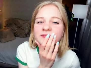 Freechat phyllisearney on Chaturbate
