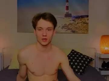 pupsenish on Chaturbate 