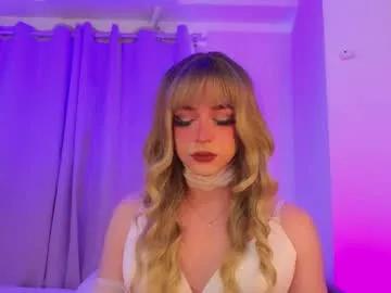 Freechat reginarose on Chaturbate