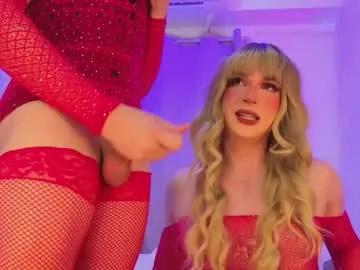 Freechat reginarose on Chaturbate