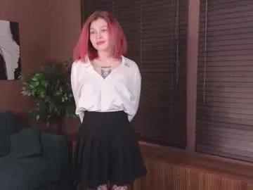 rinataven — Hi, I'm Rina, #18 yo, I'm #new and so #shy to be here GOAL: Spin around, show my outfit  #cute #teen [25 tokens remaining]