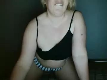 Freechat silvess333 on Chaturbate