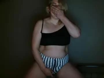Freechat silvess333 on Chaturbate