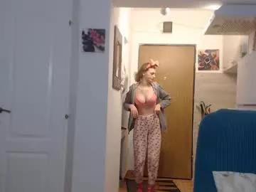 Freechat simyhvn on Chaturbate