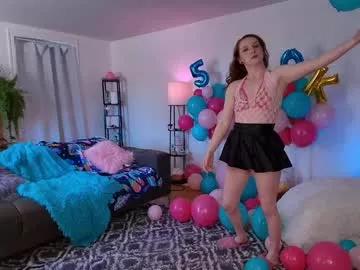Freechat skyewatson on Chaturbate
