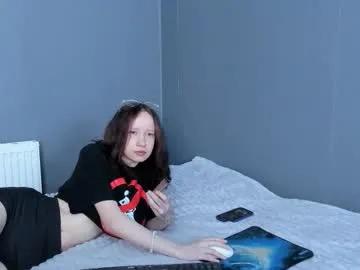 soft_sofi — Show us how horny you are and we'll show you how hot we are - Goal: Long slobbery kiss close to the camera [150 tokens left] #lesbian #bigboobs #18 #new #bbw