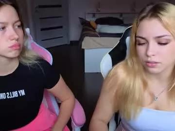 Freechat stefany_and_bettany on Chaturbate