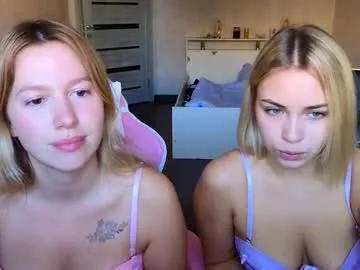 Freechat stefany_and_bettany on Chaturbate