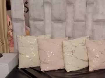 Freechat tina_noa on Chaturbate