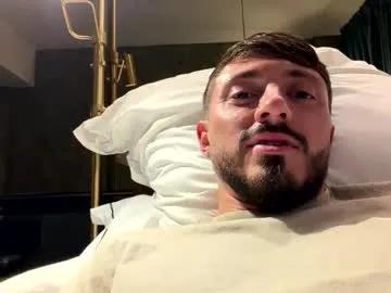 travonidas — Tip if you like what you see. #alpha #muscle #bigcock #shaved #flexible