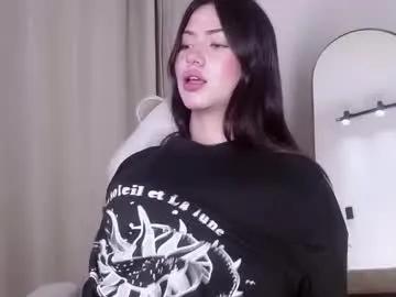 venus_art11 — GOAL: show tits + suck nipples [427 tokens remaining] Welcome to my room! #lovense #young #bigboobs #latina #squirt
