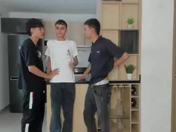 Freechat voyeurism_guys on Chaturbate