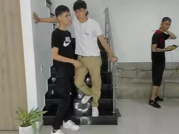 Freechat voyeurism_guys on Chaturbate