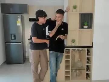 Freechat voyeurism_guys on Chaturbate