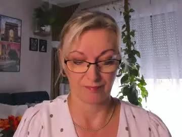 xvanessalove — Lovense Lush on - Interactive Toy that vibrates with your Tips - Goal: New Goal #lovense