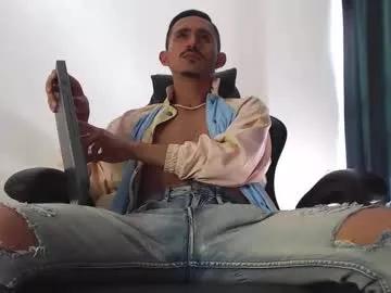 Freechat xxxhome_alonexxx on Chaturbate