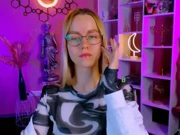 yumeliko_yummy — GOAL: Take off skirt [1975 tokens remaining] Welcome to my room! #feet #femboy #trans #bigdick #sissy