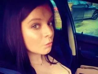 NaughtyWifeUK on Streamate