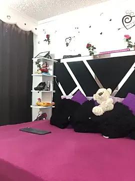 1lovelygirls — SHOW FEET