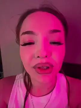 Freechat AlexaBright on StripChat