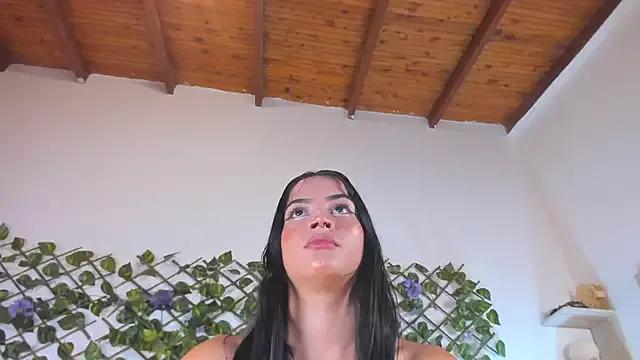 Freechat alice_rous21 on StripChat