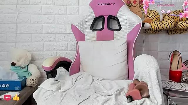 Freechat AnastasiasCharms on StripChat