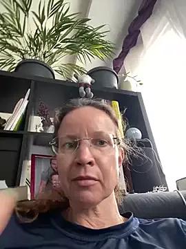 AnnikaRose on StripChat