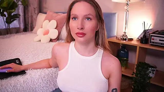 Freechat AnnLevine on StripChat