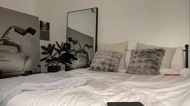 Freechat babymalaya on StripChat